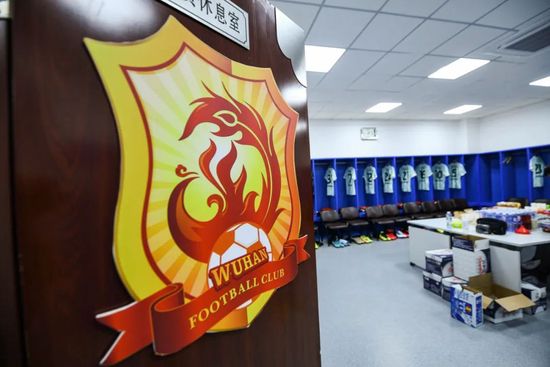 必须休息下、去反思，去回看比赛。
